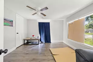 211 Arcadian Dr, Crosby, TX 77532 - Photo 14