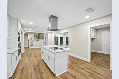 1023 Cragmore Drive, Seabrook, TX 77586 - Photo 4