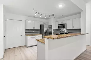 351 Fantasy Ln, Montgomery, TX 77356 - Photo 8