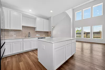 10511 Amador Peak Drive, Rosharon, TX 77583 - Photo 4