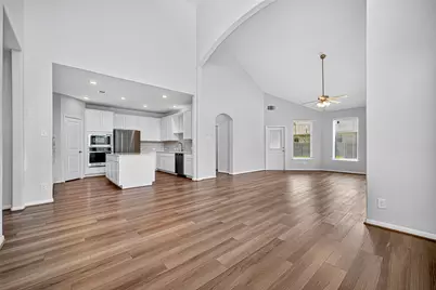 10511 Amador Peak Drive, Rosharon, TX 77583 - Photo 14