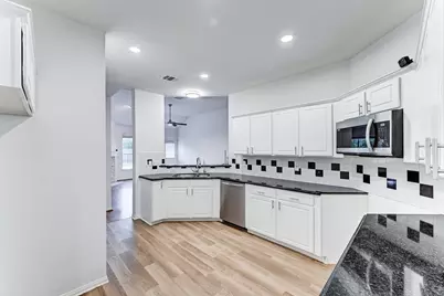 3111 Elkdale Drive, Houston, TX 77082 - Photo 20
