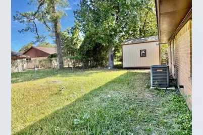 7907 Locksley Road, Houston, TX 77078 - Photo 20