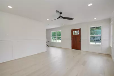 9822 Thorn Street, Houston, TX 77078 - Photo 8