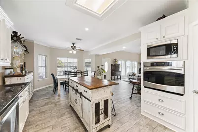33 N Flamingo Street, La Marque, TX 77568 - Photo 6