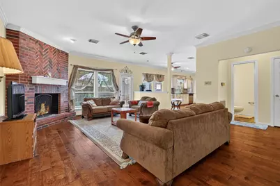1306 N Gabriel River Circle, Sugar Land, TX 77478 - Photo 12