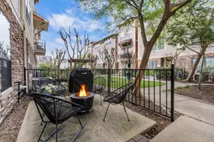 1045 W 22nd St, Houston, TX 77008 - Photo 6