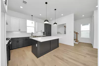 723 Marcella Street #D, Houston, TX 77091 - Photo 2