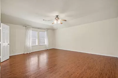2980 Sandy Bank Court, Pearland, TX 77581 - Photo 8
