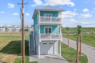 817 Flip Flop Way, Crystal Beach, TX 77650 - Photo 2