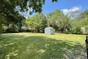 5213 Anzio Rd, Houston, TX 77033 - Photo 18