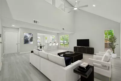 902 Essex Drive, Friendswood, TX 77546 - Photo 2