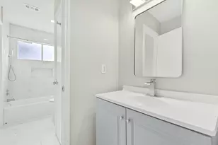 902 Essex Dr, Friendswood, TX 77546 - Photo 30