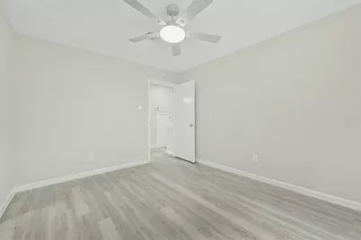 902 Essex Drive, Friendswood, TX 77546 - Photo 30