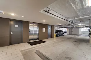 4819 Caroline St, Houston, TX 77004 - Photo 36