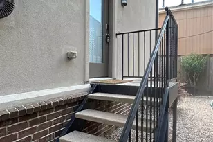 2609 Riverside Dr, Houston, TX 77004 - Photo 2