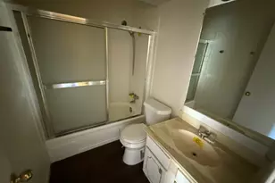 3974 Belle Park Dr, Houston, TX 77072 - Photo 8