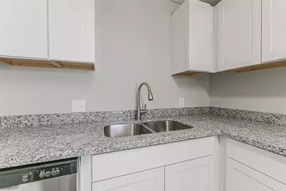 510 S Utah Street, La Porte, TX 77571 - Photo 4