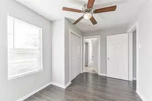 510 S Utah St, La Porte, TX 77571 - Photo 14