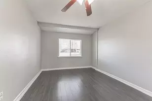 510 S Utah St, La Porte, TX 77571 - Photo 16