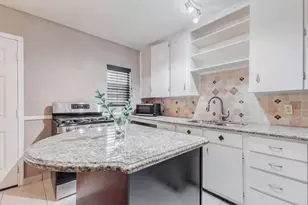 617 Burke Rd, Pasadena, TX 77506 - Photo 2