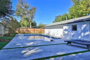 10611 Deerwood Rd, Houston, TX 77042 - Photo 40