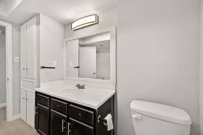 4202 Wuthering Heights Drive, Houston, TX 77045 - Photo 22