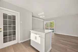 4202 Wuthering Heights Dr, Houston, TX 77045 - Photo 18