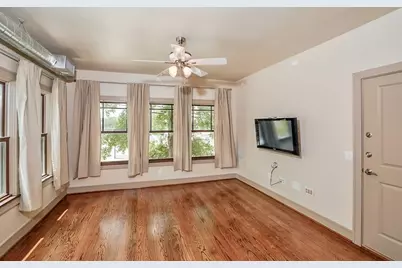 4009 Greeley Street #4, Houston, TX 77006 - Photo 6