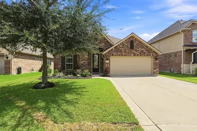 2809 Parkside Village Lane, Pearland, TX 77581 - Photo 2