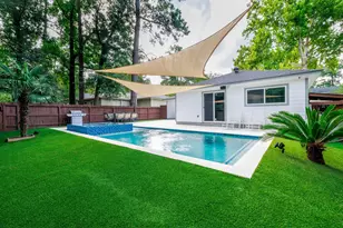 29 N Wavy Oak Cir, The Woodlands, TX 77381 - Photo 1