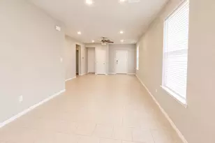 24723 Kessing Creek Ln, Houston, TX 77336 - Photo 4