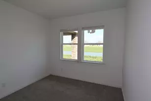 12027 Old Fashion Cir, Mont Belvieu, TX 77535 - Photo 6