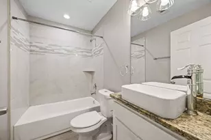 6710 Mcwilliams Dr, Houston, TX 77091 - Photo 16