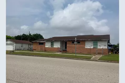 1020 40th Street Street, Galveston, TX 77550 - Photo 1