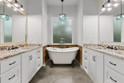 393 Hanson Road, Onalaska, TX 77360 - Photo 32