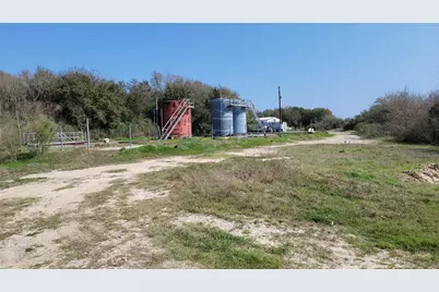 1908 2nd Street, Texas City, TX 77623 - Photo 2