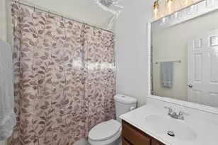 1203 Quarterhorse Dr, Alvin, TX 77511 - Photo 14