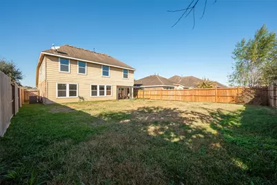 1203 Quarterhorse Drive, Alvin, TX 77511 - Photo 28