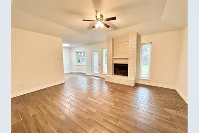 504 Raymond Street, La Marque, TX 77568 - Photo 2