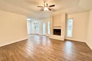 504 Raymond St, La Marque, TX 77568 - Photo 2