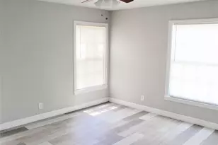 1604 Florida St, Baytown, TX 77520 - Photo 2