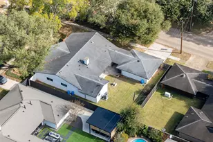 5603 Grape St, Houston, TX 77096 - Photo 38