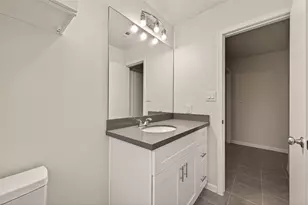 9 N Amburn Rd, Texas City, TX 77591 - Photo 26