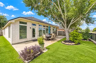13401 Highland Lake Ln, Pearland, TX 77584 - Photo 28