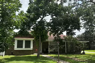 724 Handell Ln, Pasadena, TX 77502 - Photo 2