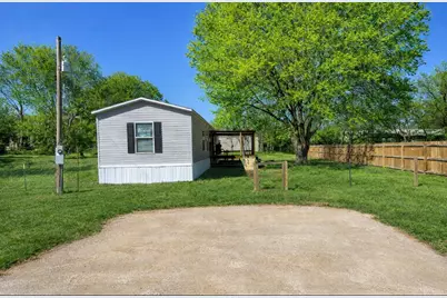230 Washington Avenue, Alto, TX 75925 - Photo 2