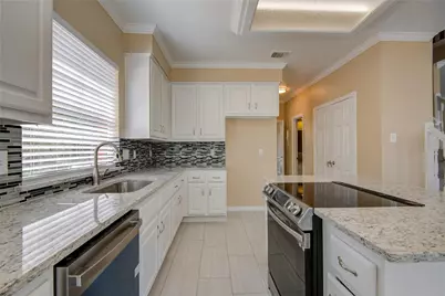 4006 Forest Birch Court, Houston, TX 77059 - Photo 18