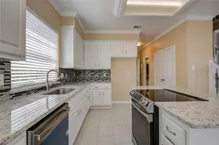 4006 Forest Birch Ct, Houston, TX 77059 - Photo 18