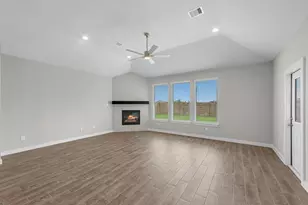 3107 Spitfire Dr, Rosenberg, TX 77471 - Photo 6